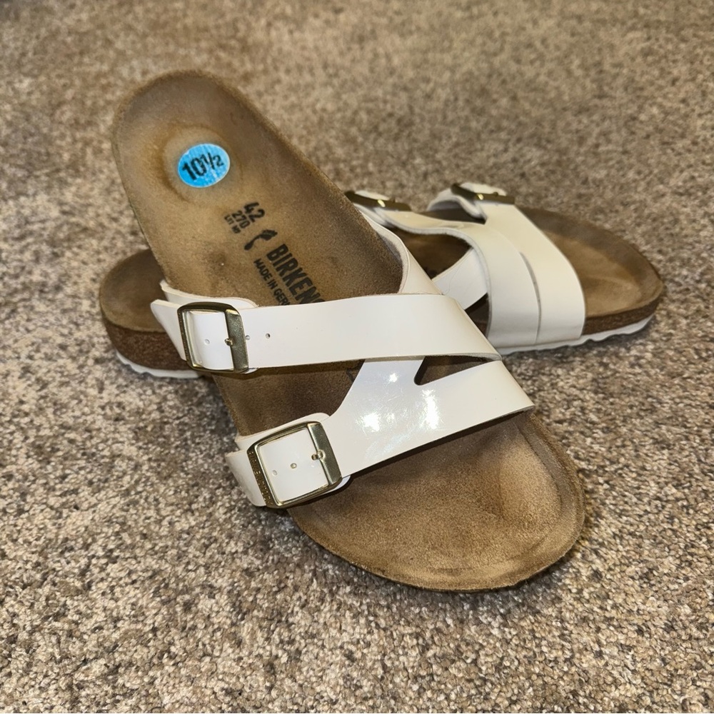 Birkenstock White Sandals with Adjustable Straps size 42 narrow fit